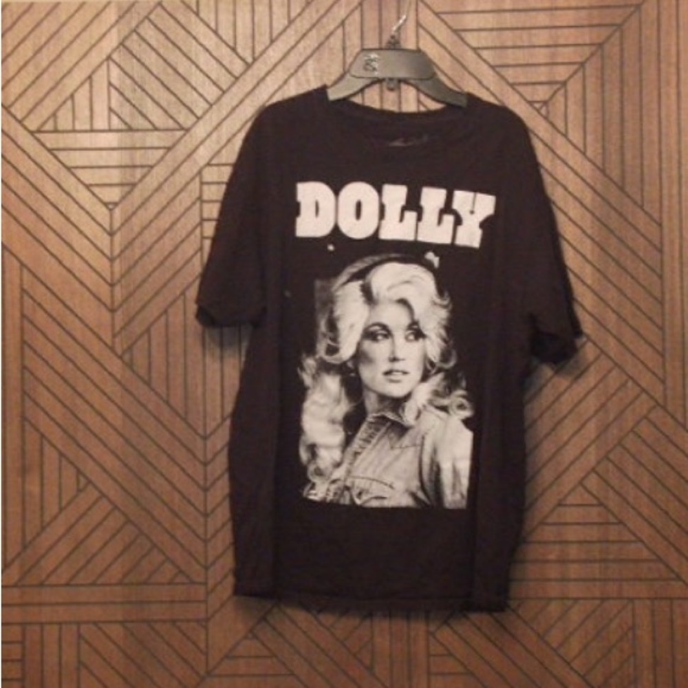 Forever 21 Black Dolly Graphic Tee